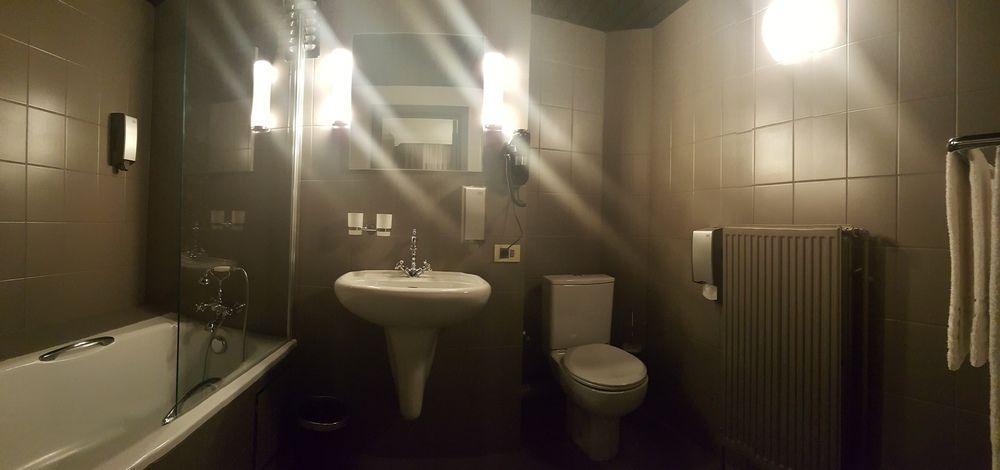 Hotel Le Chantecler Βρυξέλλες Εξωτερικό φωτογραφία