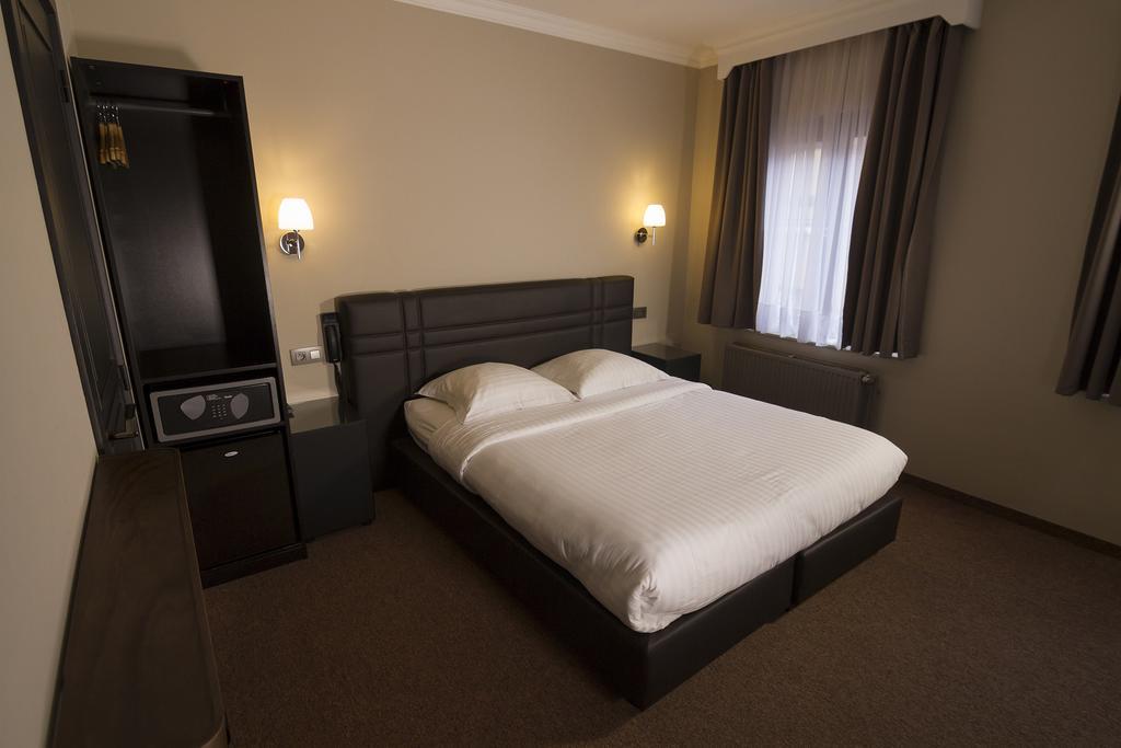 Hotel Le Chantecler Βρυξέλλες Εξωτερικό φωτογραφία