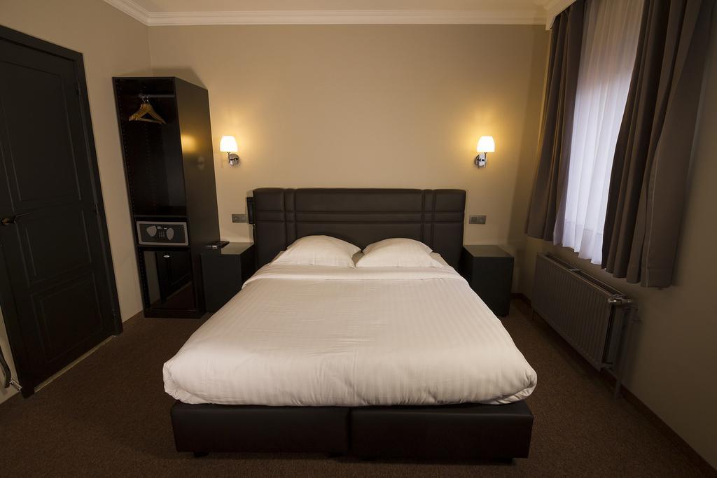Hotel Le Chantecler Βρυξέλλες Εξωτερικό φωτογραφία