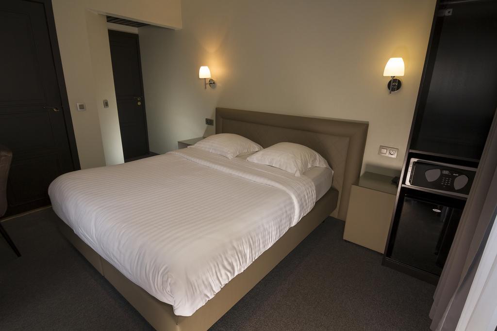 Hotel Le Chantecler Βρυξέλλες Εξωτερικό φωτογραφία